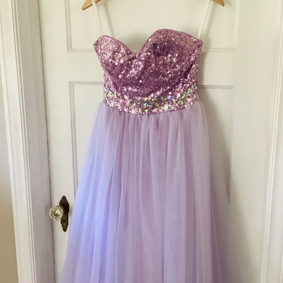 Bailey Bridal Prom Quinceañera Sweetheart Strapless Purple bling tulle ball gown - Picture 2 of 15